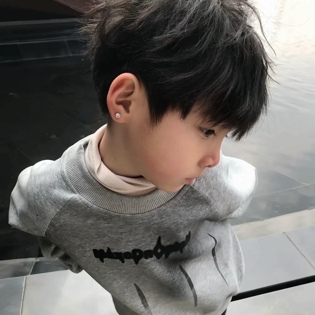 丁香鱼.🐠