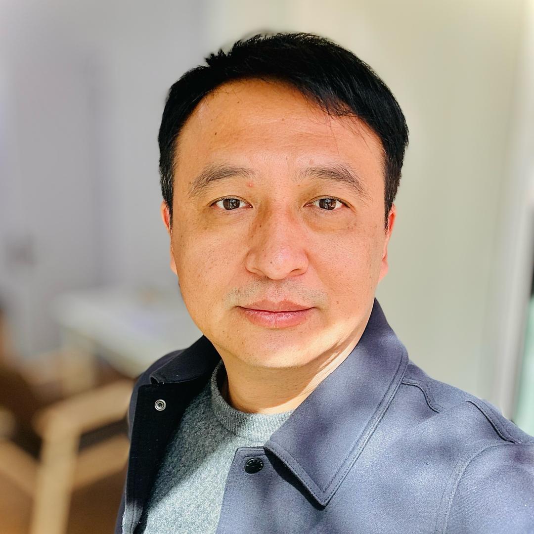 毅哥热心肠