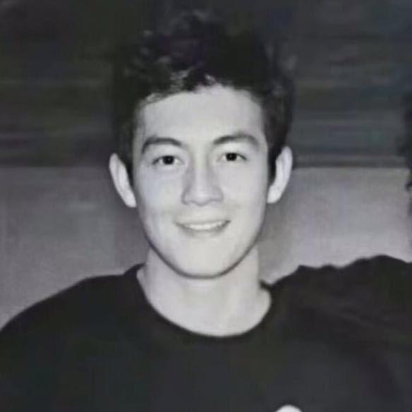 米米子.