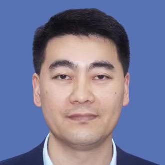 王律驾到