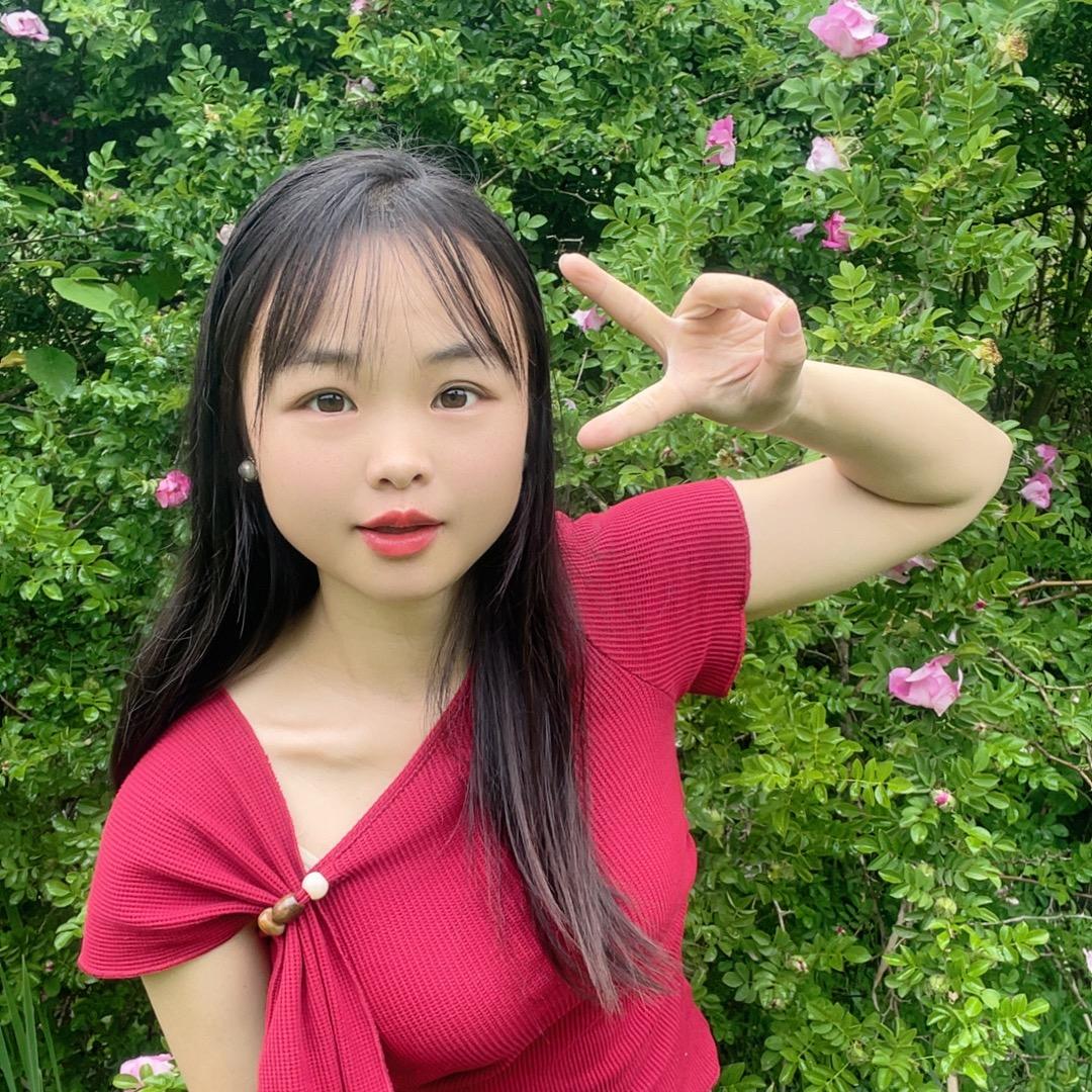 甜妹໌🍒