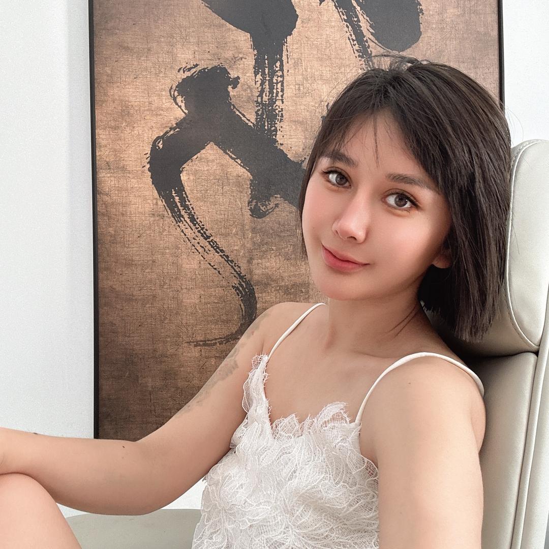 大连小女巫33