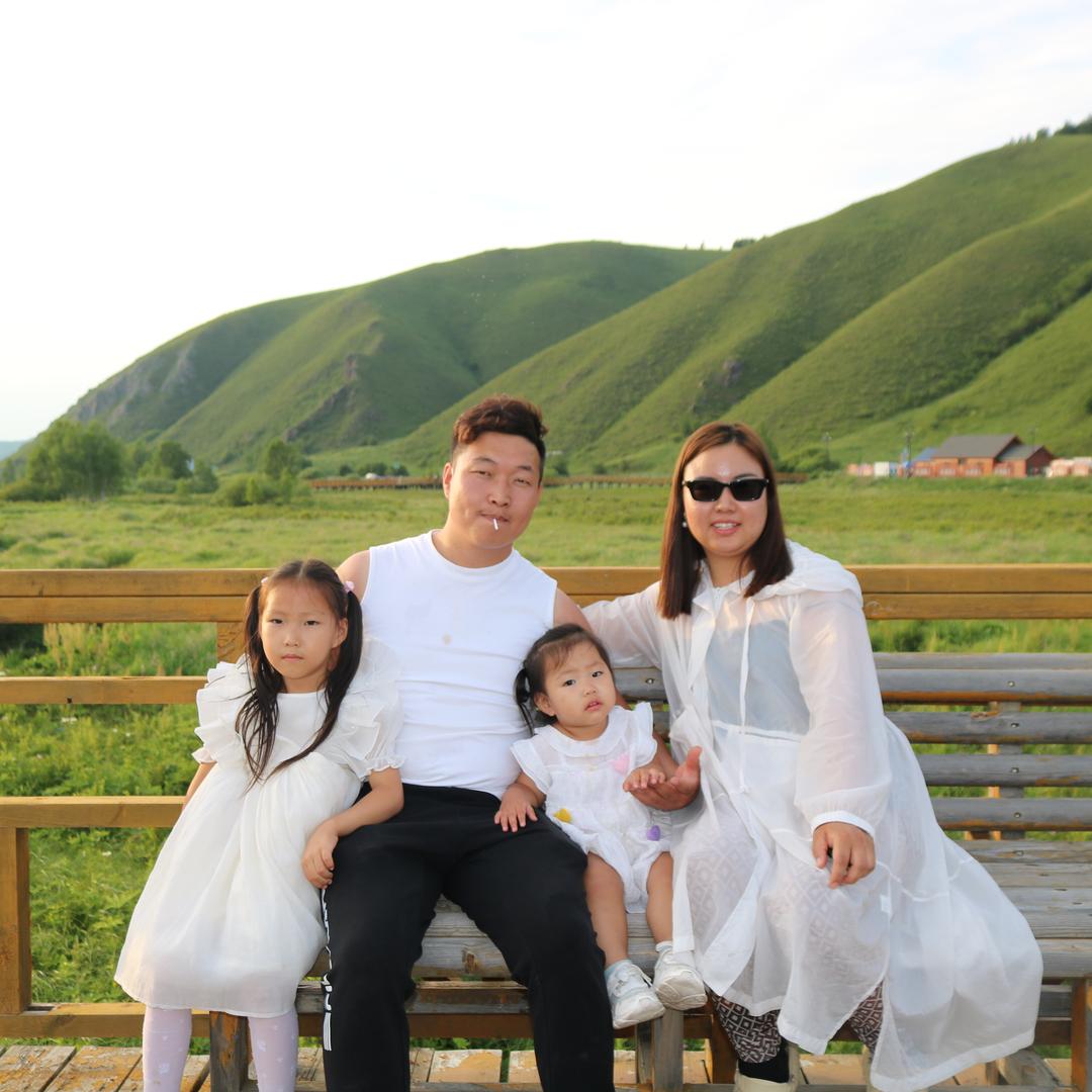 锡林浩特市伦伦百货店