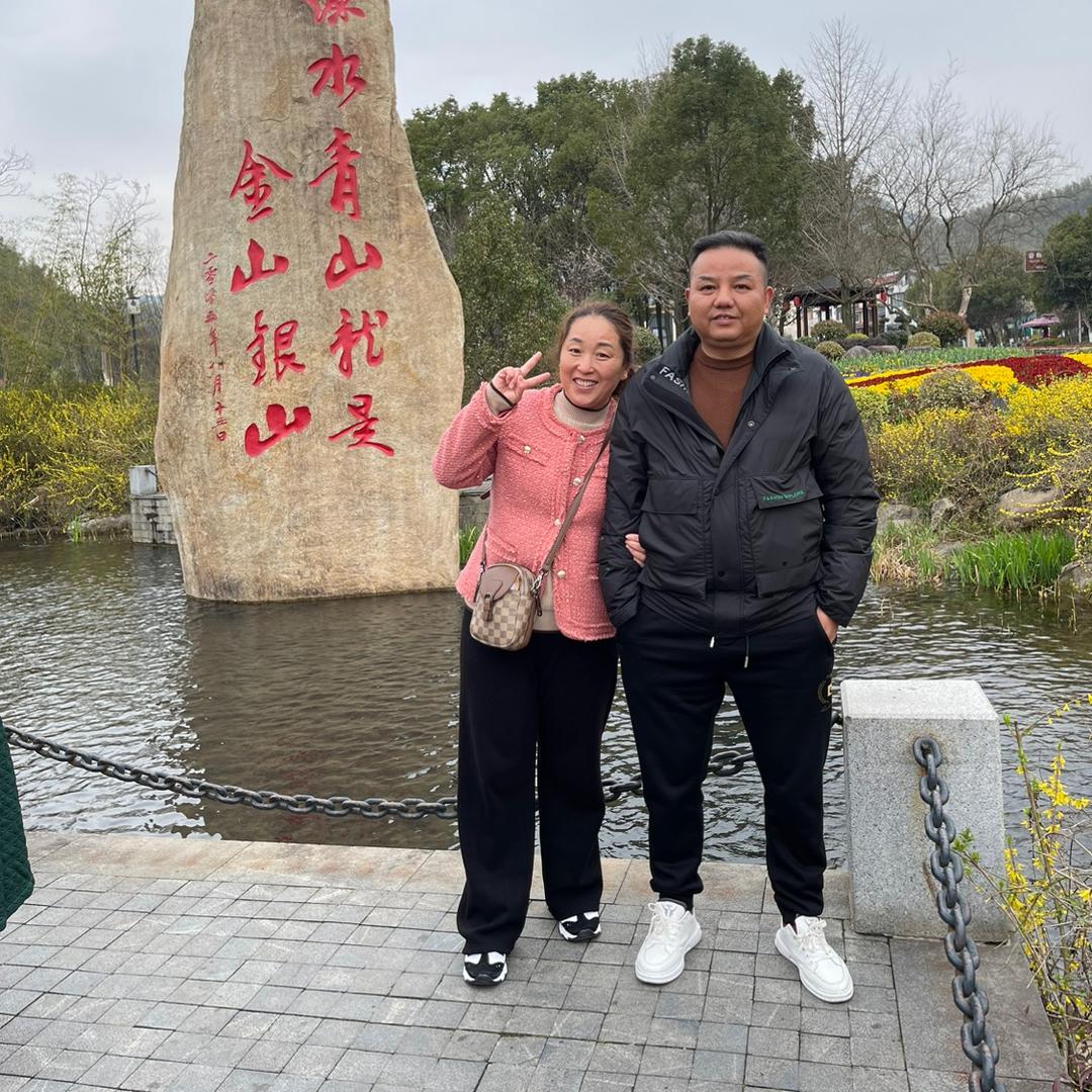 🦀、🦞孟姐（专业代批小龙虾和大闸