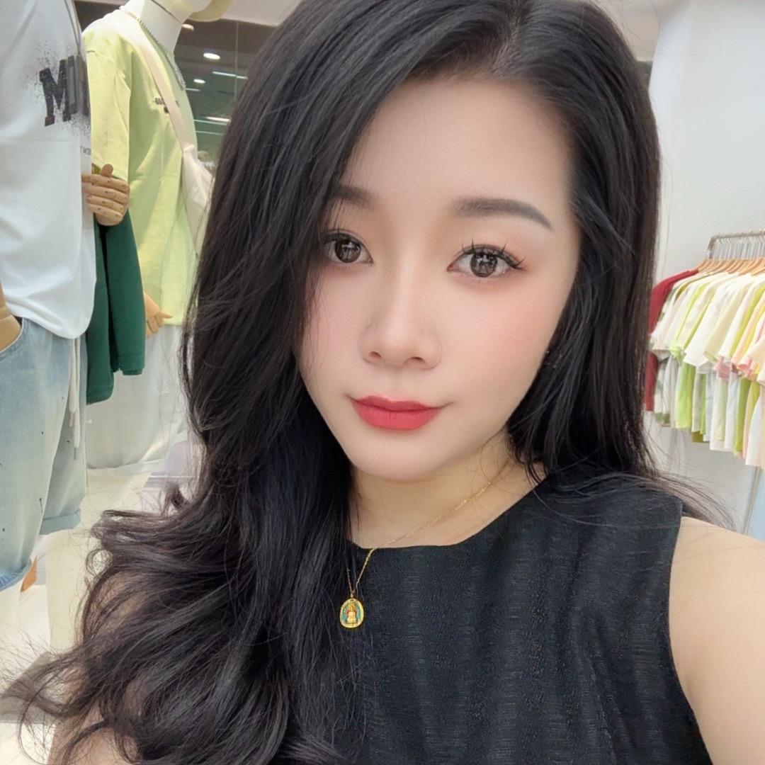 摩威狮男装一安厚店