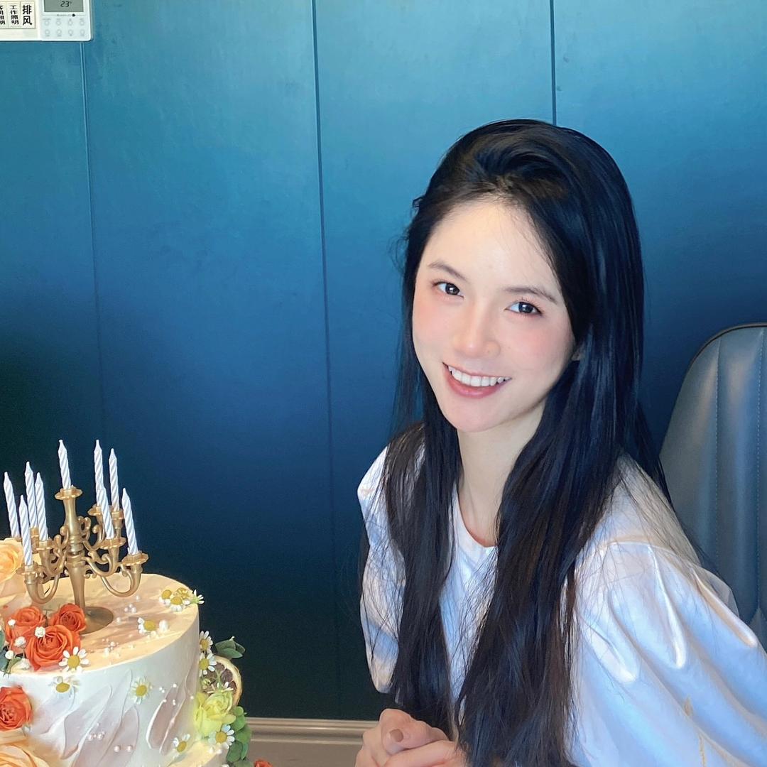 （全职妈妈）杨梦珂