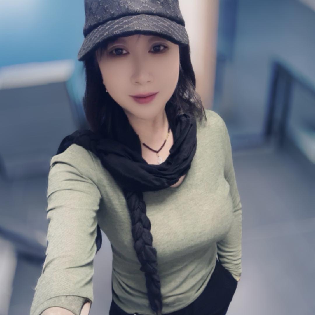 A.Li丽