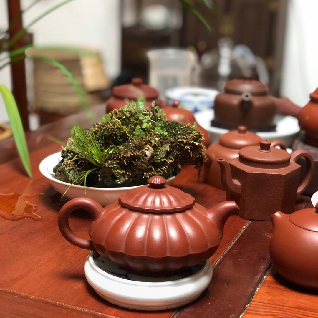 小炜。