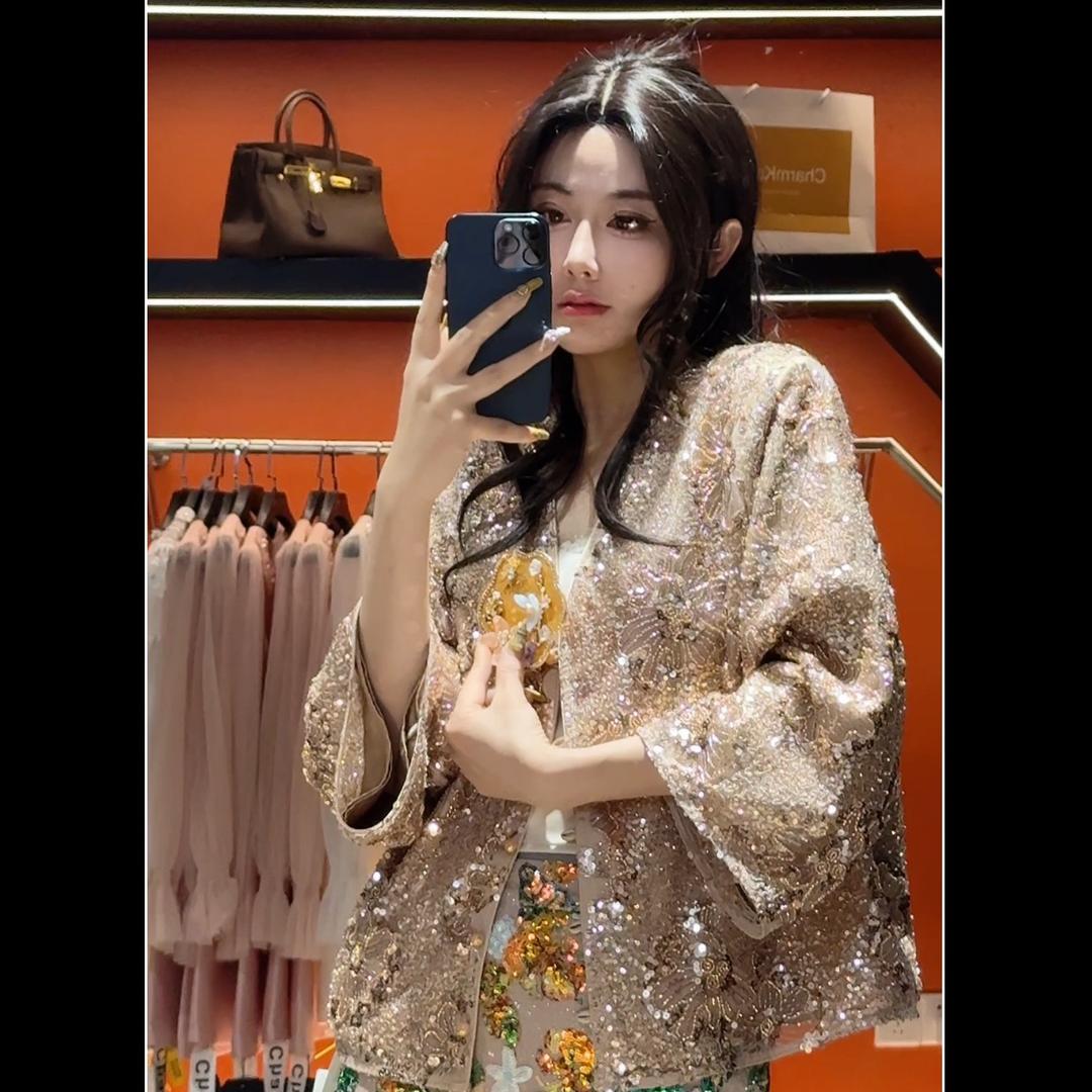 徐州蜜桔服饰有限公司轻奢穿搭