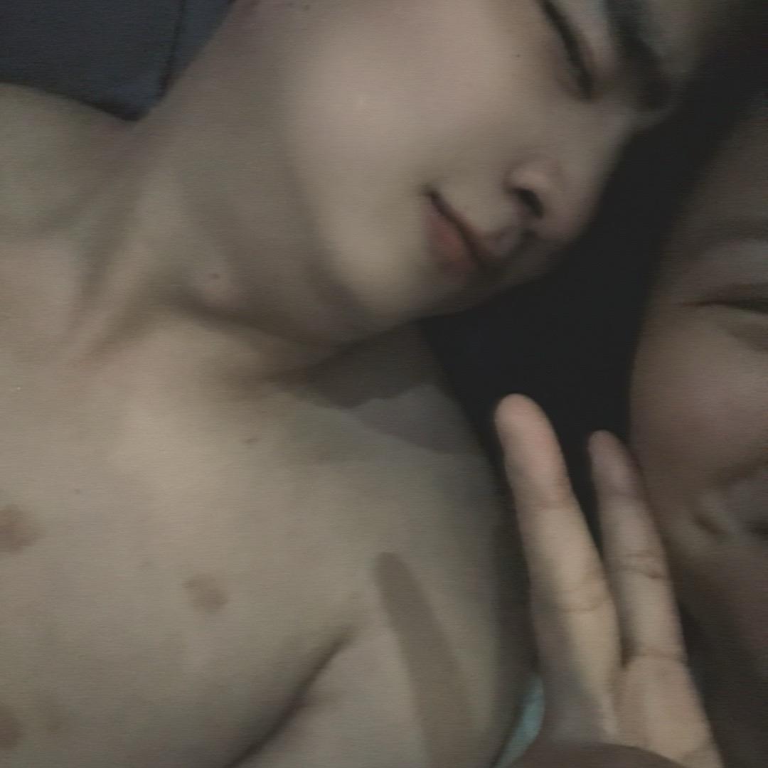 大哥睡不醒
