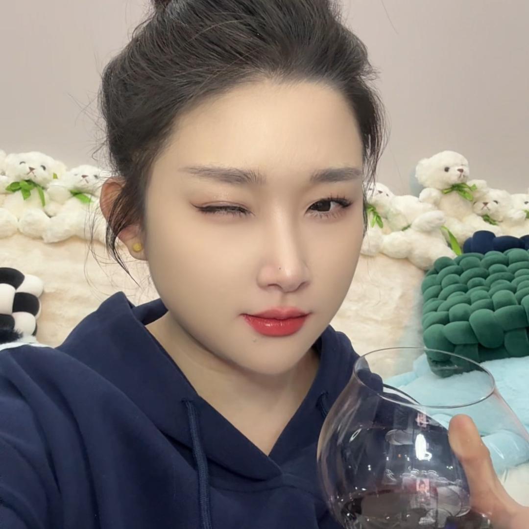 晓玉吃不饱