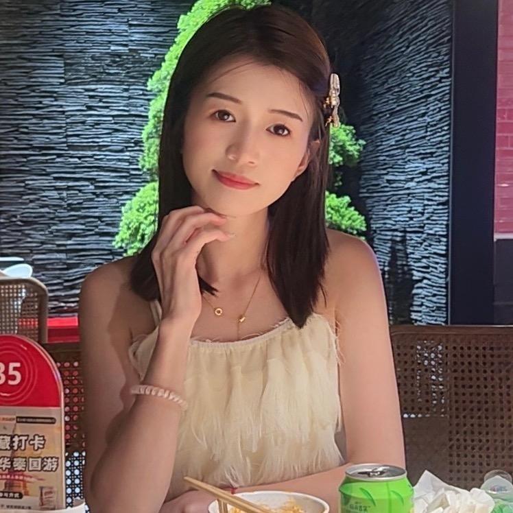 小城爱穿搭