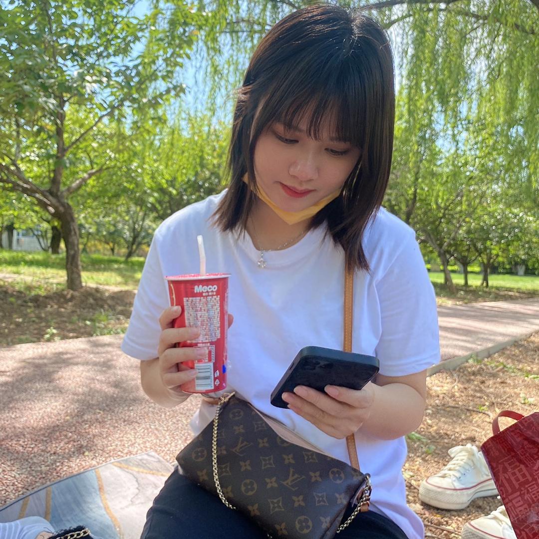 乐悠悠😜ོ
