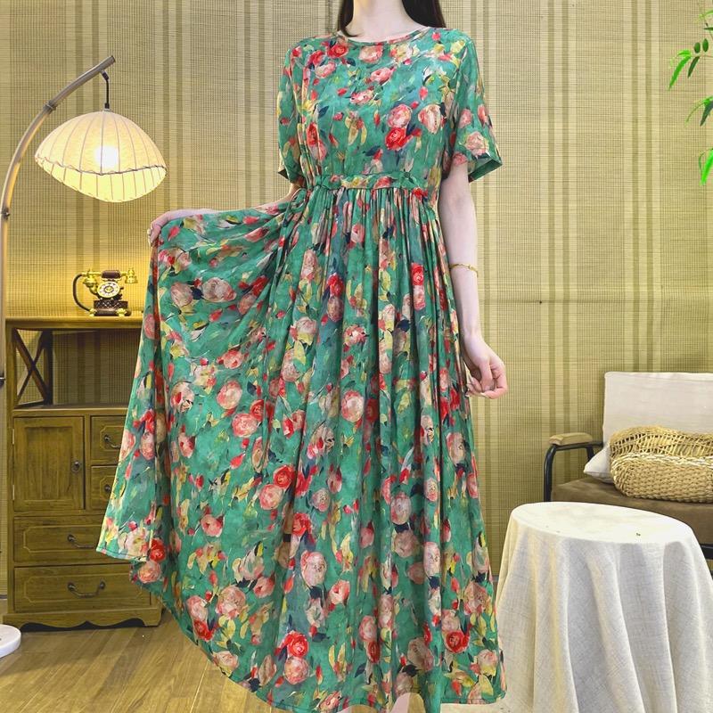 亭雅服饰个体店