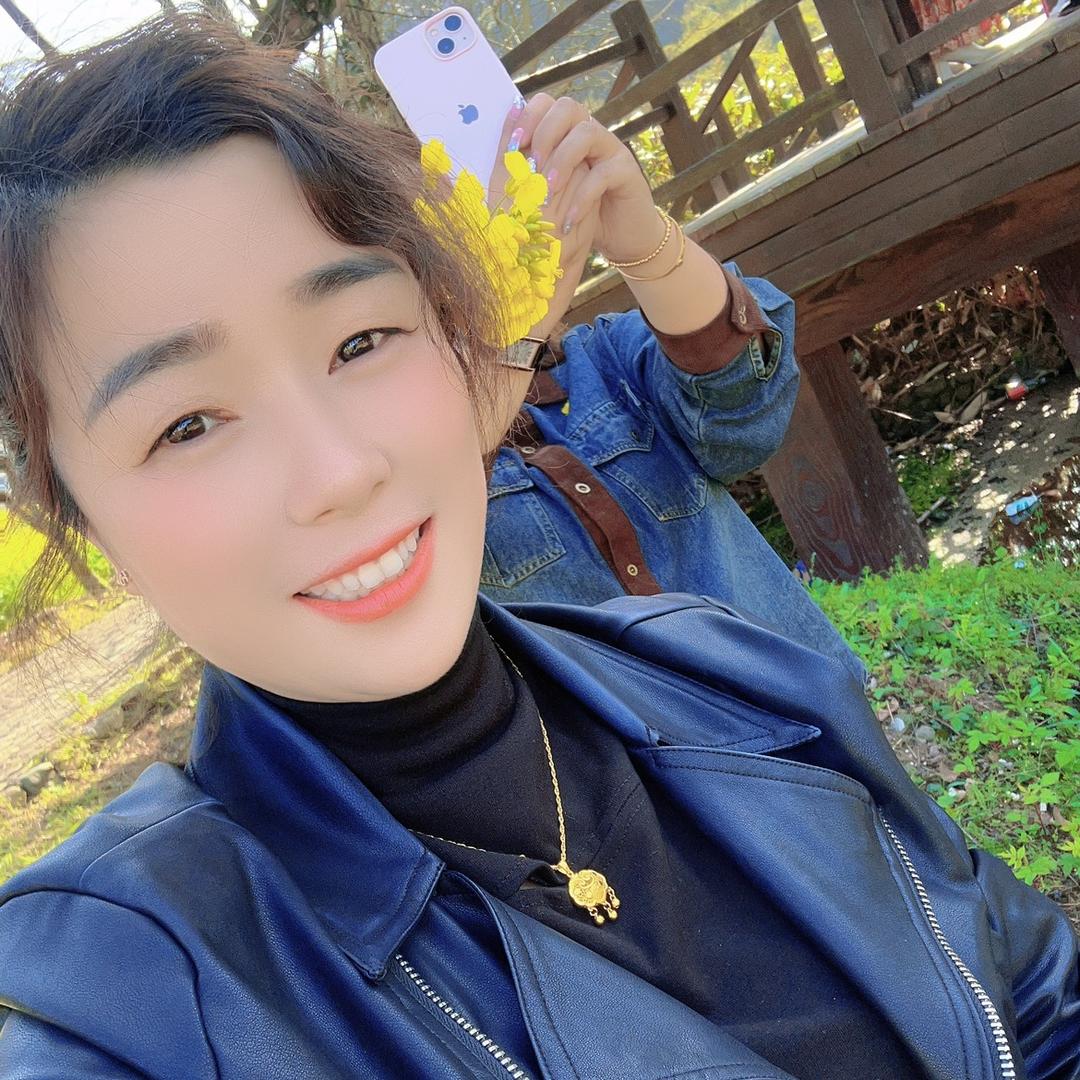 耳益采耳馆官方号