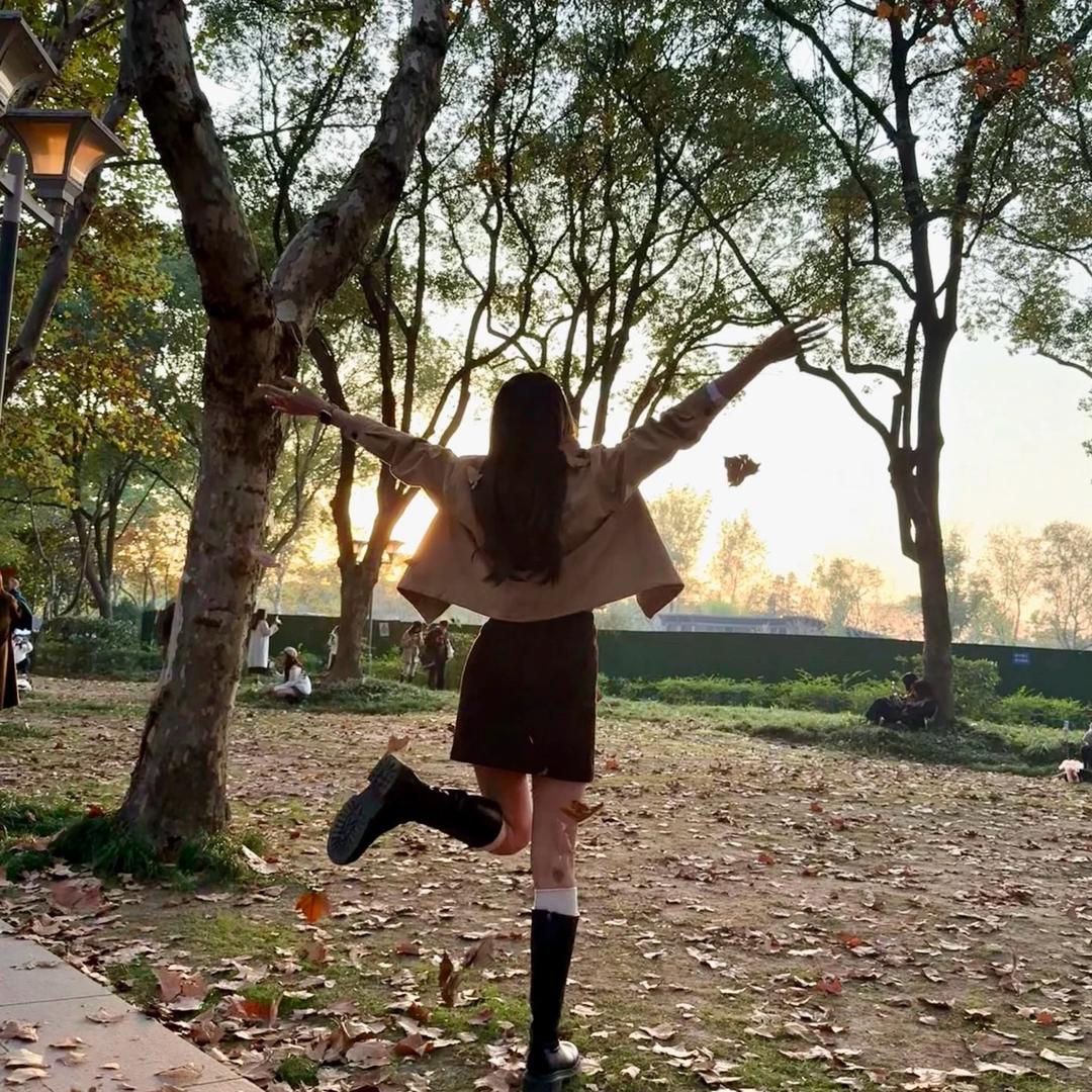 ᥫᦱᐝ酷辣💙小妞 ☀️