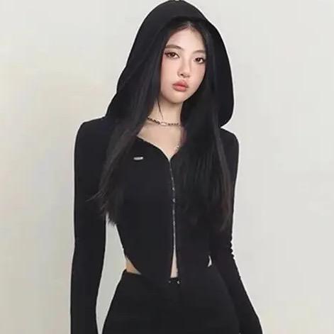 🎱、