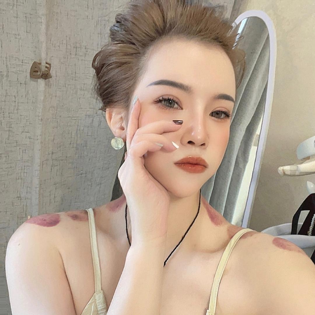 束哩哩