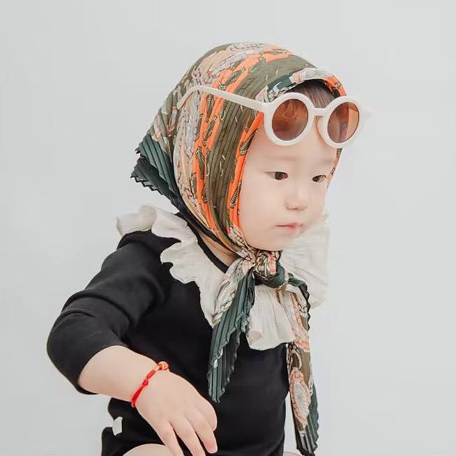 蚂蚁小小