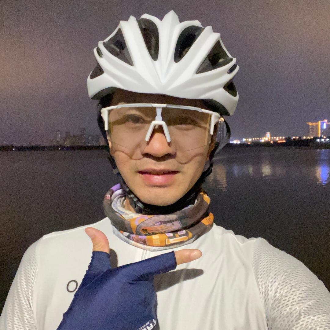 厦门骑行眼镜工厂店NKS