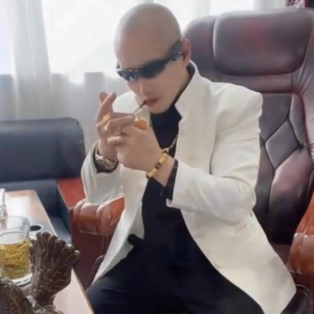双福《户外蹦迪》