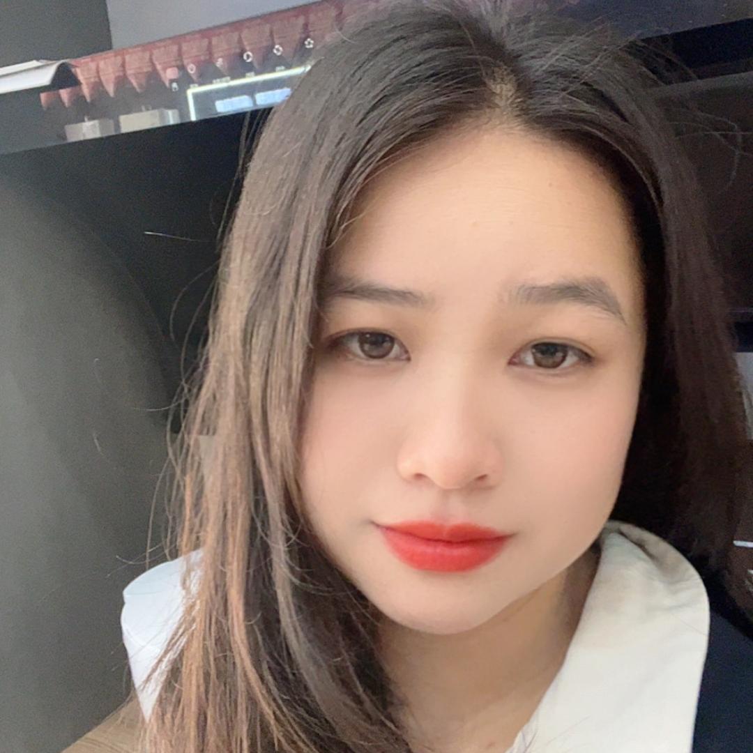 买衣柜的小月月吖