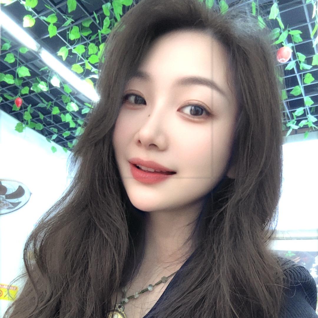 小Y