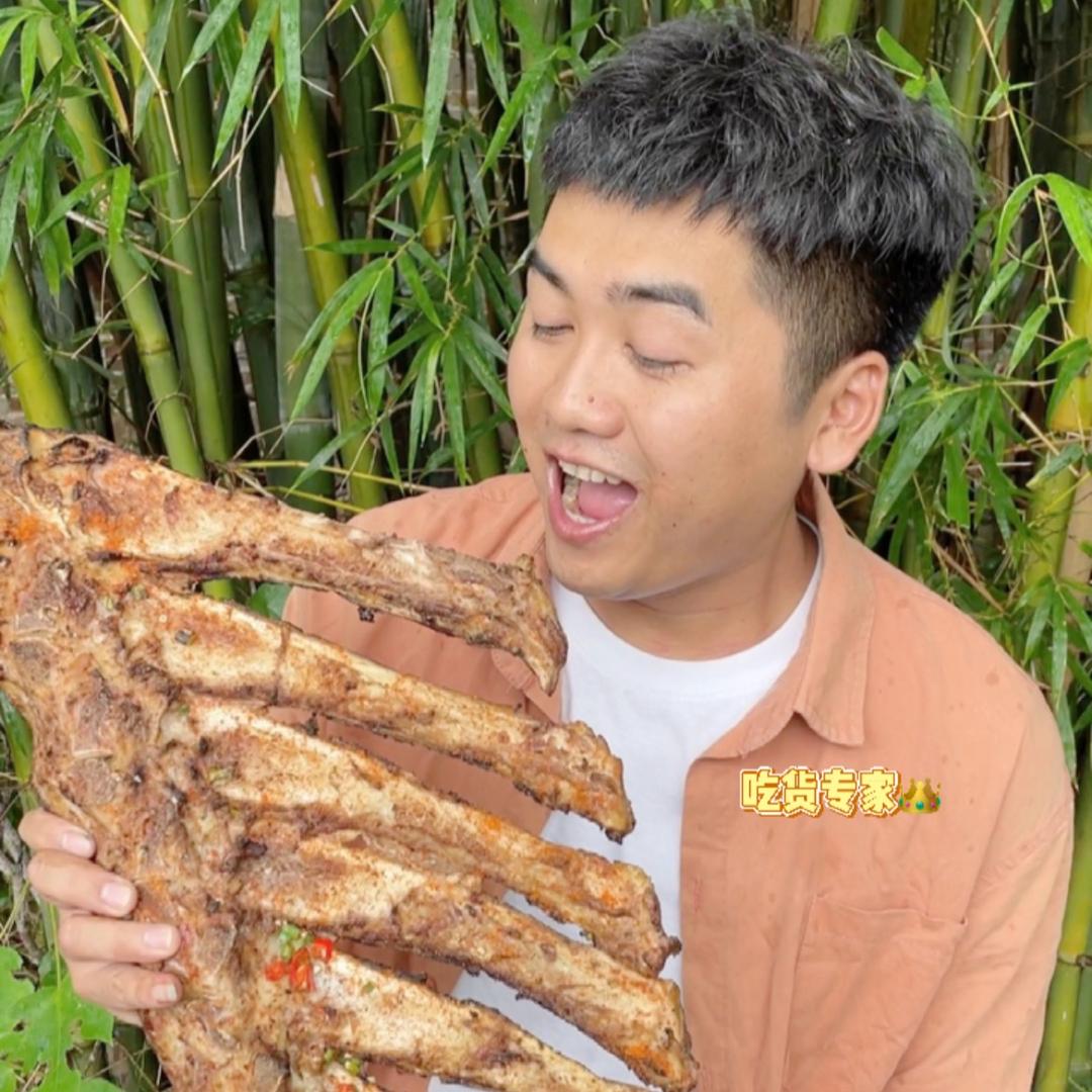 大大威🔥（吃货）@抖音