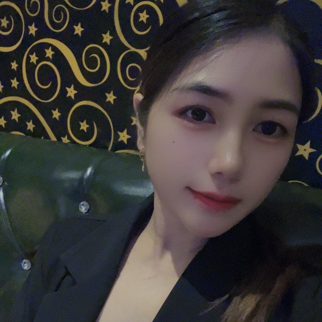 星空的女装实体店