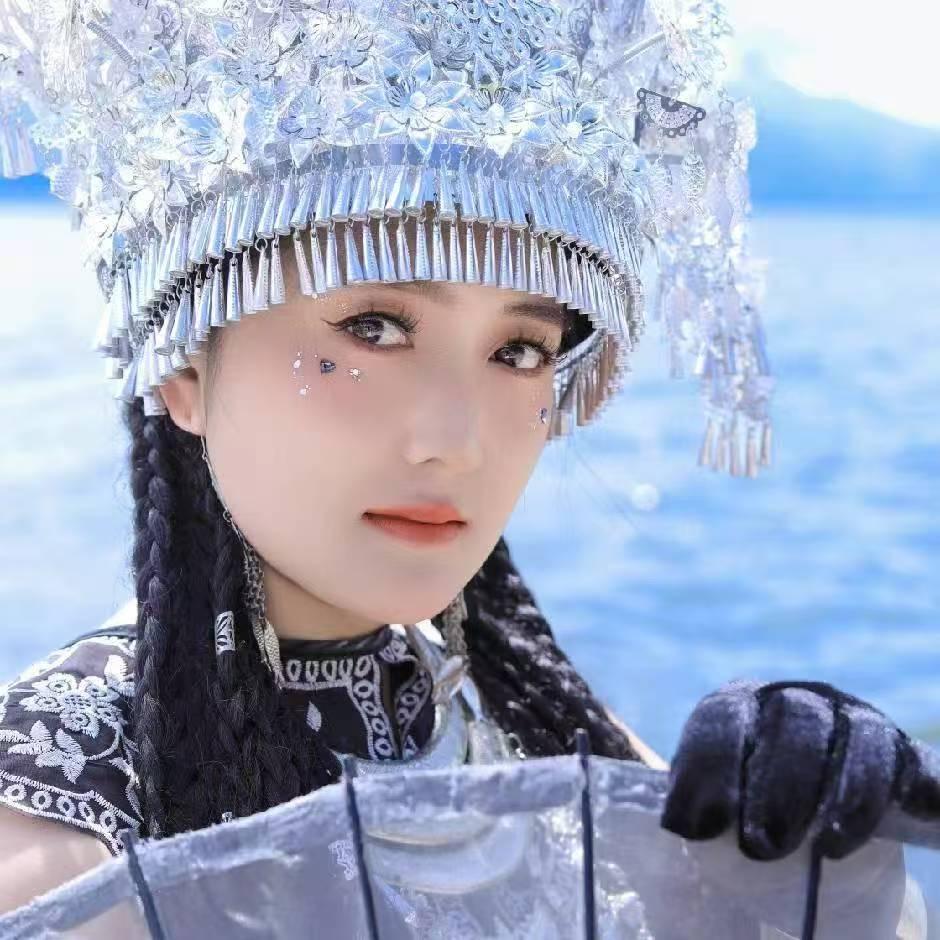 名普小婷