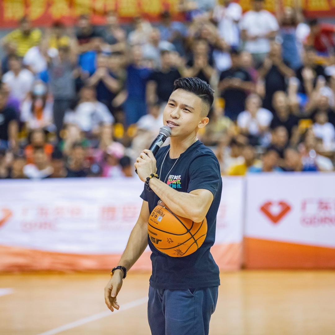 🏀一柯树🎤