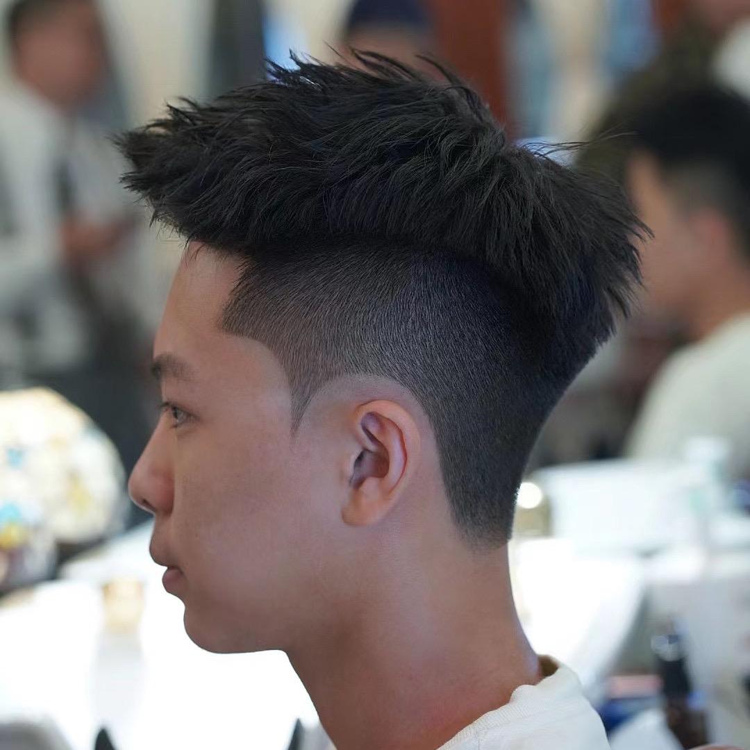 💈小东男士理发店💈