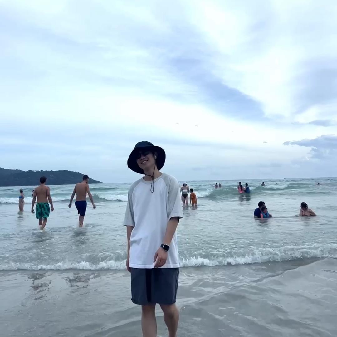 不怎么普通的小顾