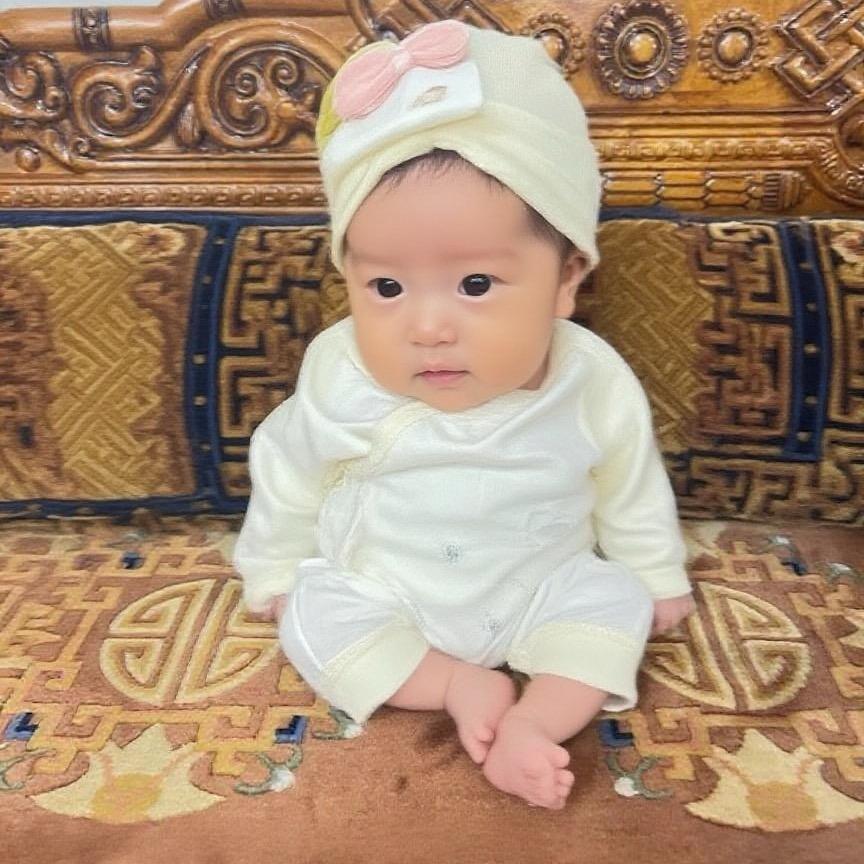 卓嘎时尚藏装店💕