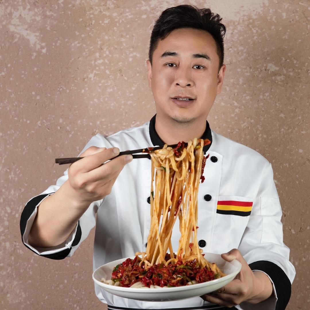 赵亮开面馆