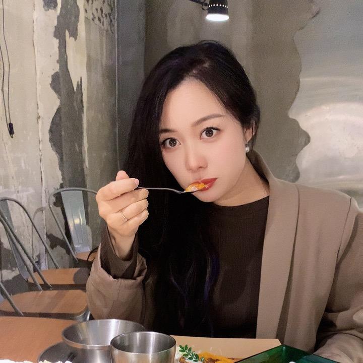 雅丽❤️