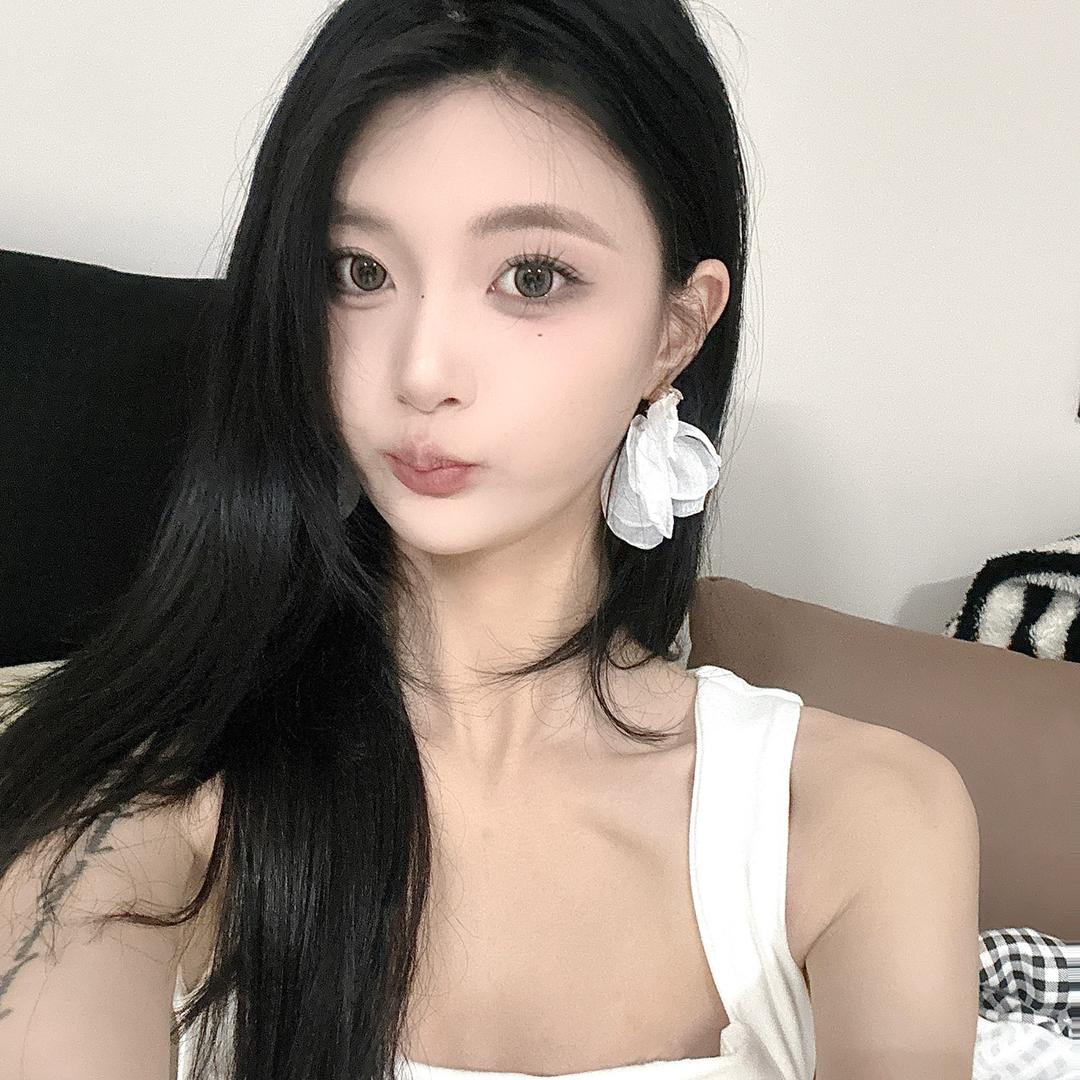 璐璐别怒