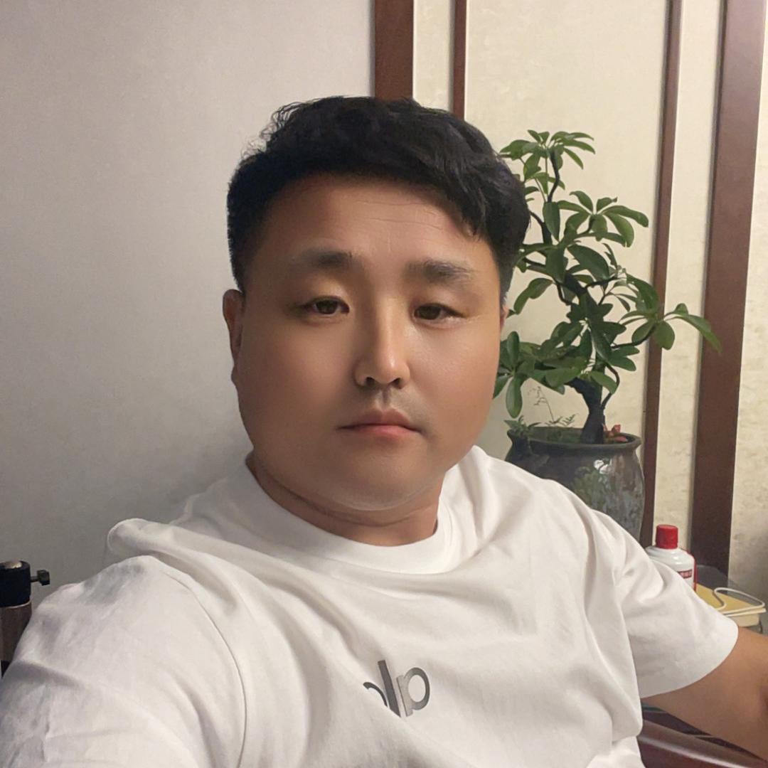 老郑说（努力版）郑意家