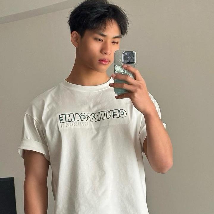 魏子哲