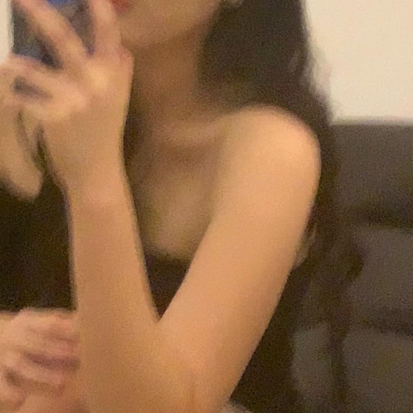 182的卡戴珊IྀིUVྀི੭ﾞ🐾