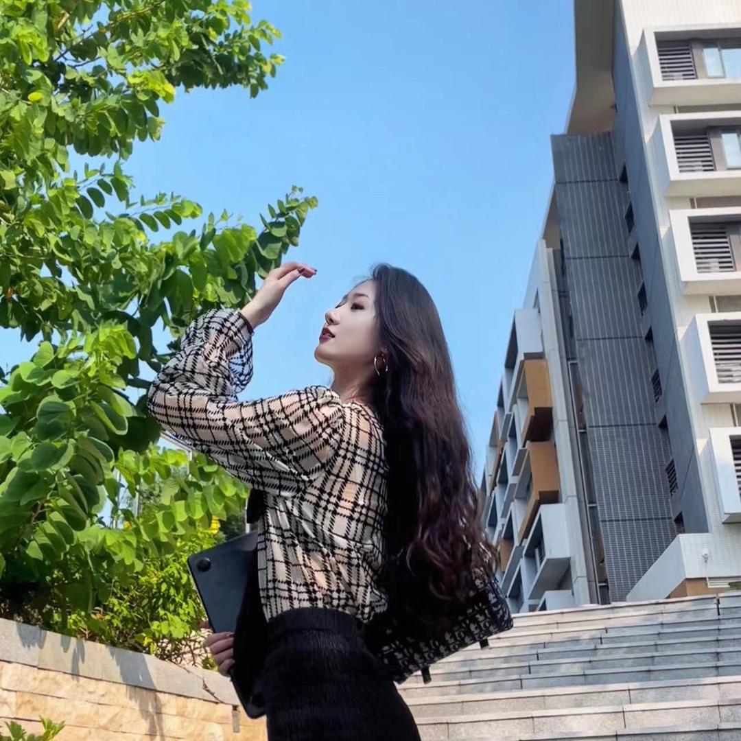 临泉县欧尚名品女装