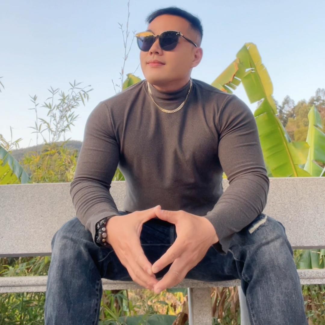 李子健