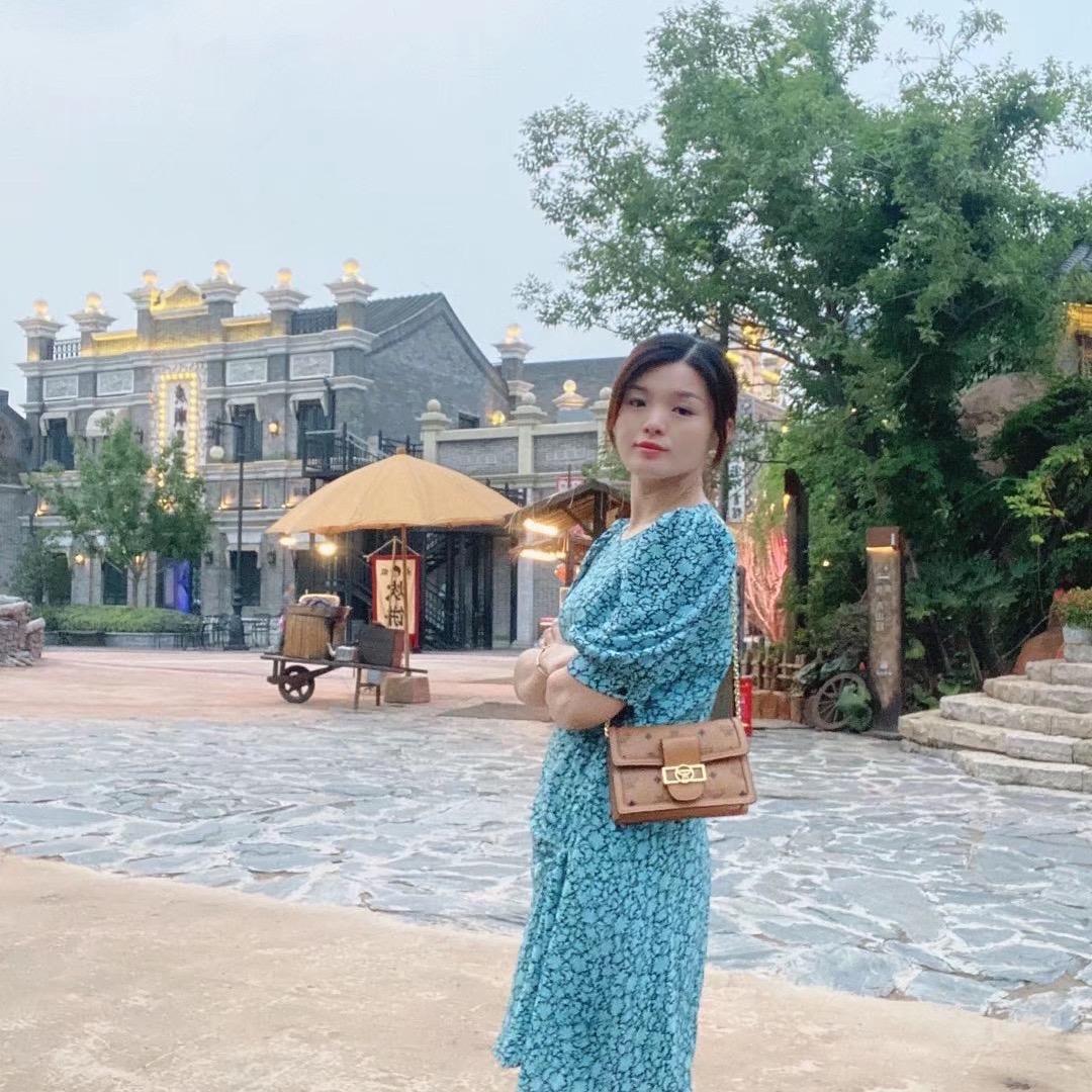 董小姐