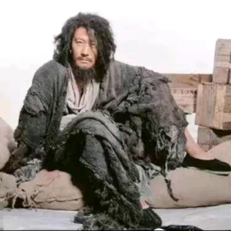 ♚ 孤久成瘾