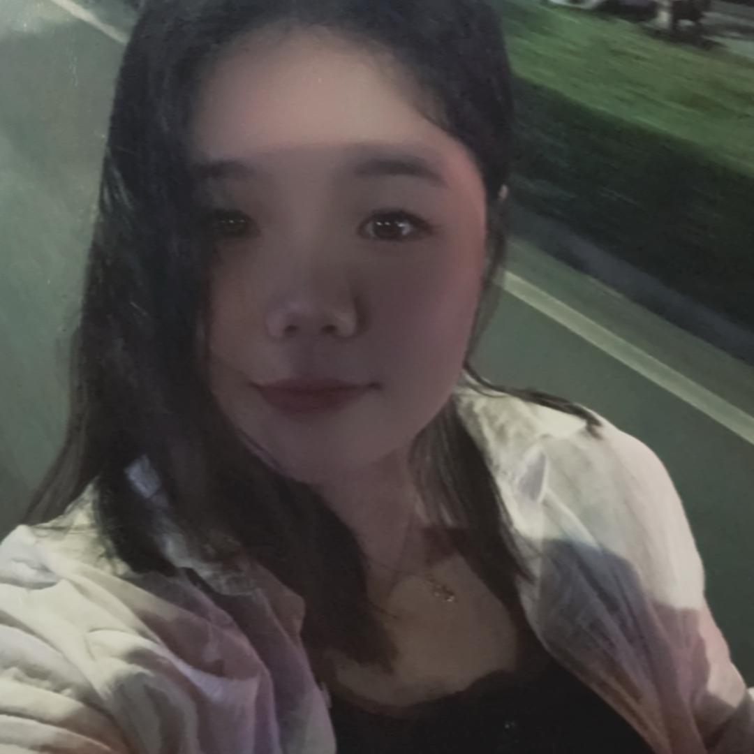 小柠Lucky.幸运🌹