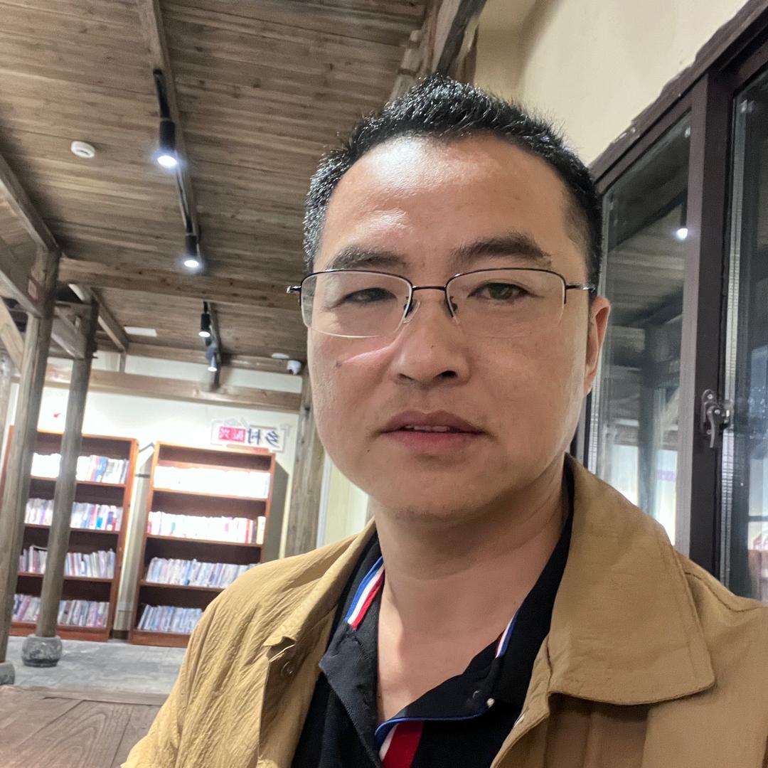 门窗界最忙的老刘