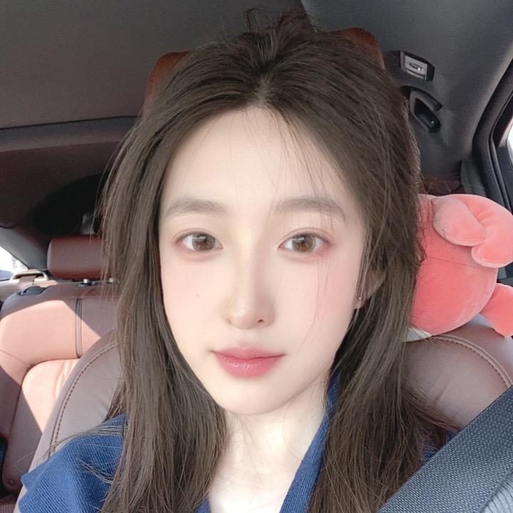 @佟彤_