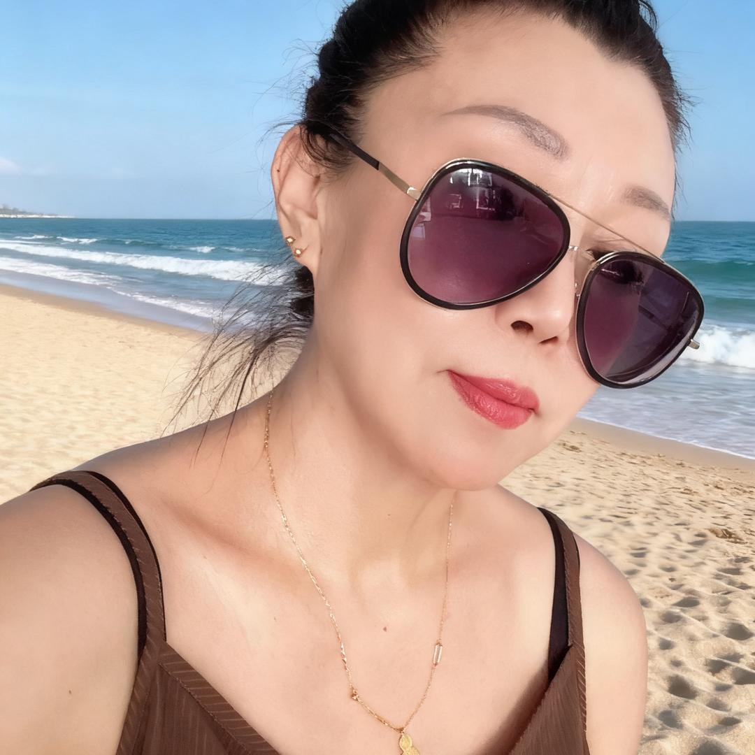 小熊妈妈服饰工厂店