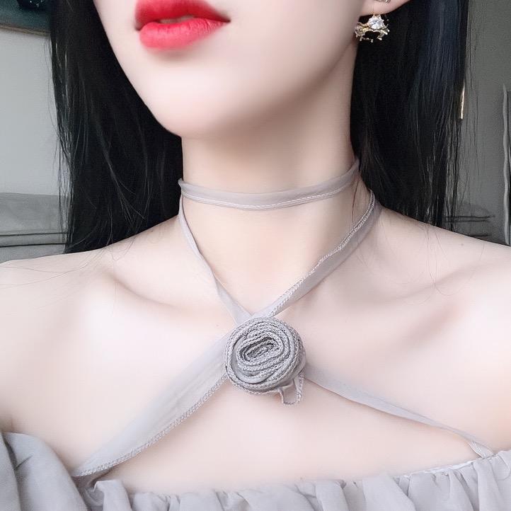 杨杨🕊得意᭄