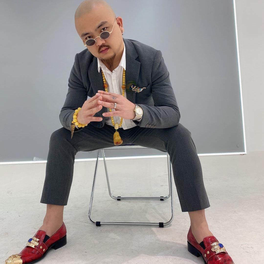 大雄染发